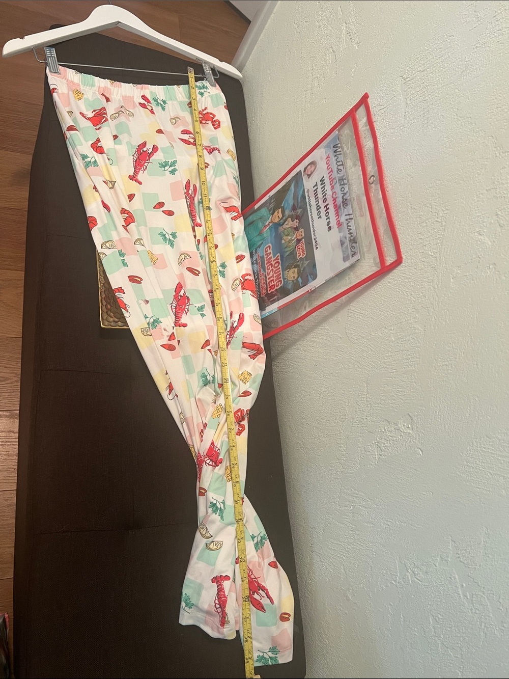 #2458** Pink/blue/yellow Pajama Pants with Red Lobster Print - Picture 6 of 17